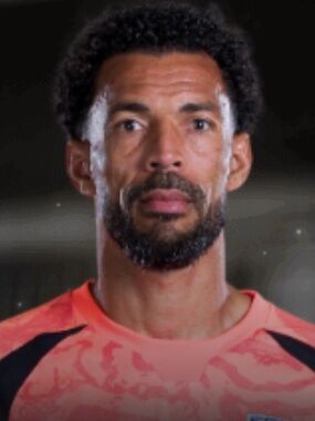 Meet your Posher, Khaleb